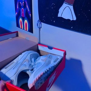 Air maxes